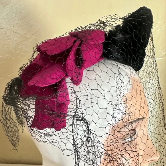 REGAL 1940's FUCHSIA FELT HAT - BLACK MUTTON TRIM AND FELT "ROSES" + FULL VEIL